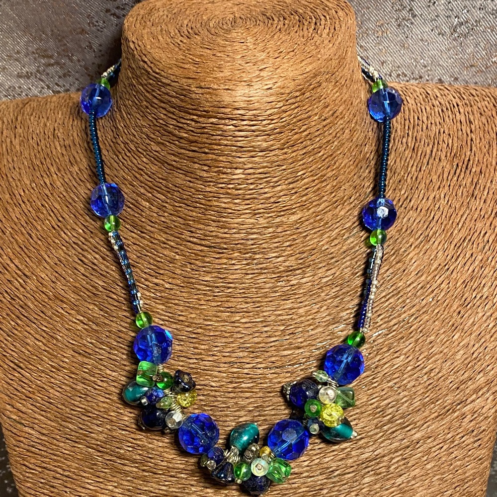 Elegant Blue and Green Beaded Necklace